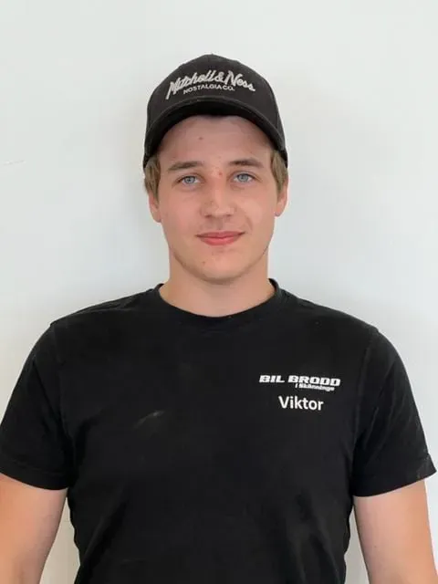 Viktor Wickström, HVT-tekniker på Bil Brodd